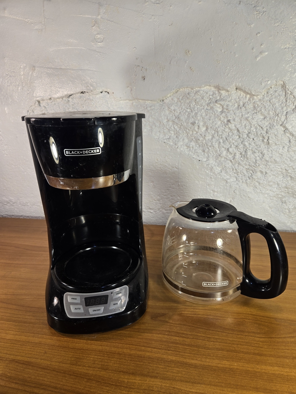 BLACK+DECKER CM160B-1 12-Cup Programmable Coffeemaker - Black